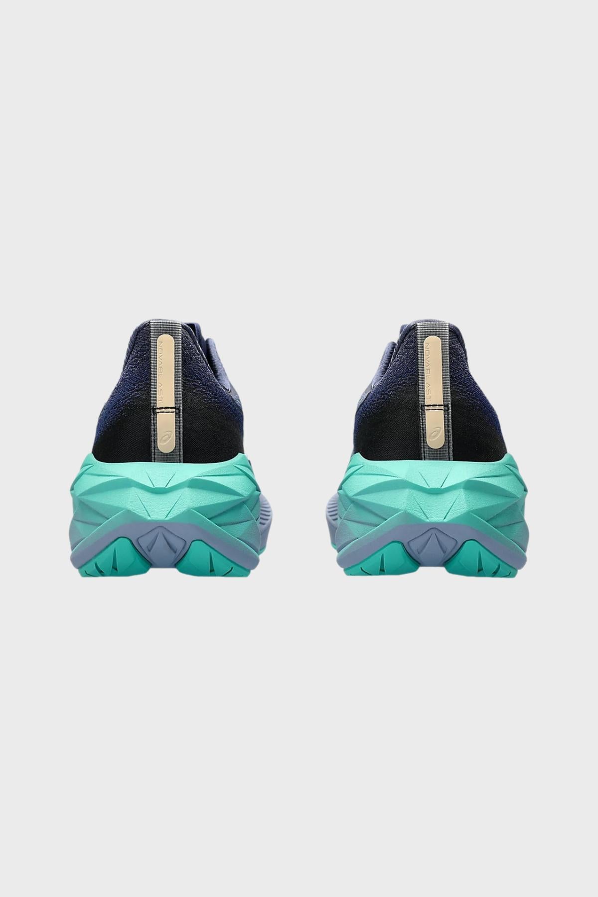 ASICS W - NOVABLAST 4