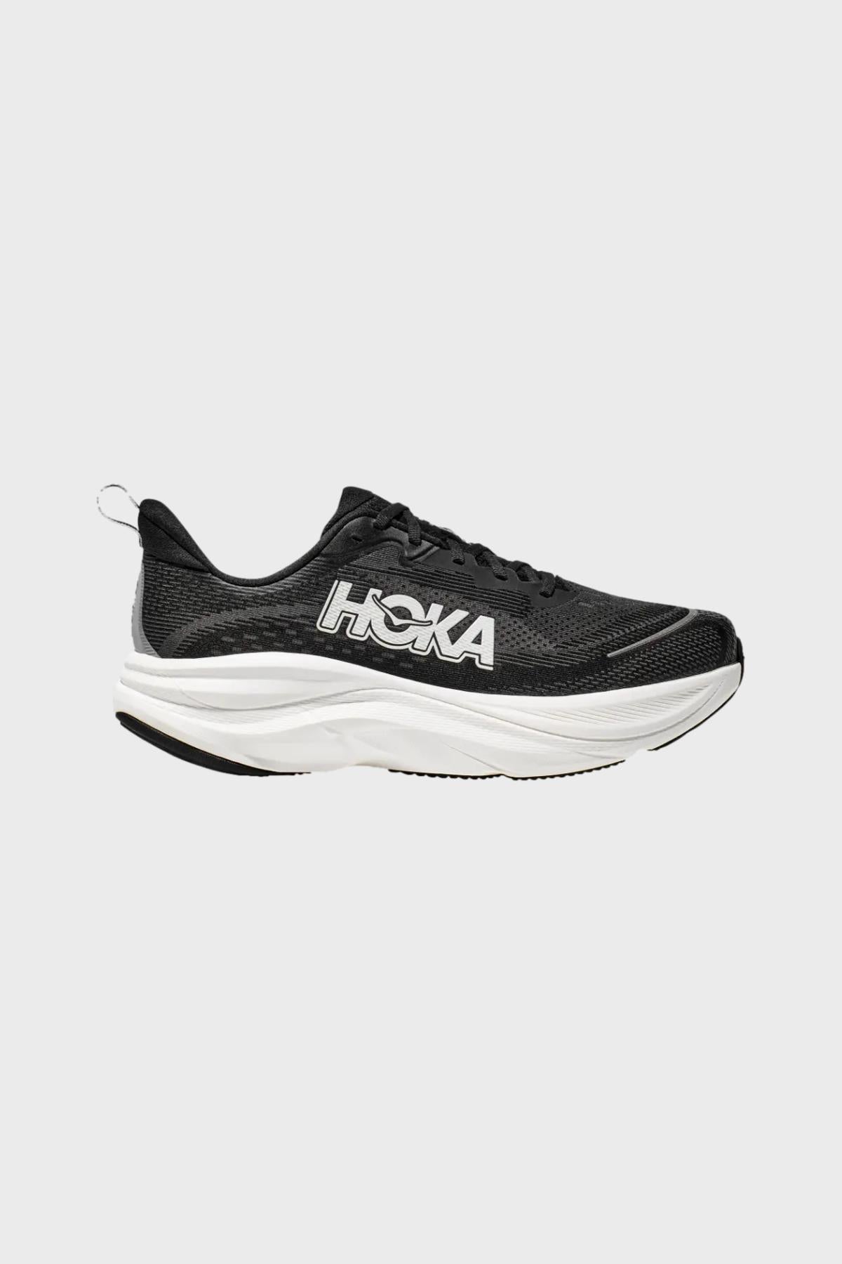 HOKA ONE ONE - SKYFLOW M