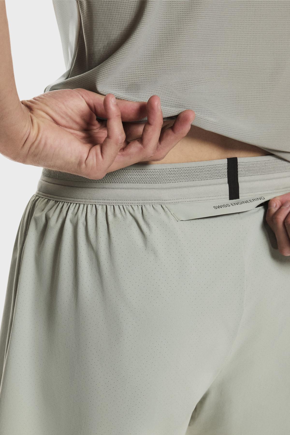 On - 5" Performance  Shorts