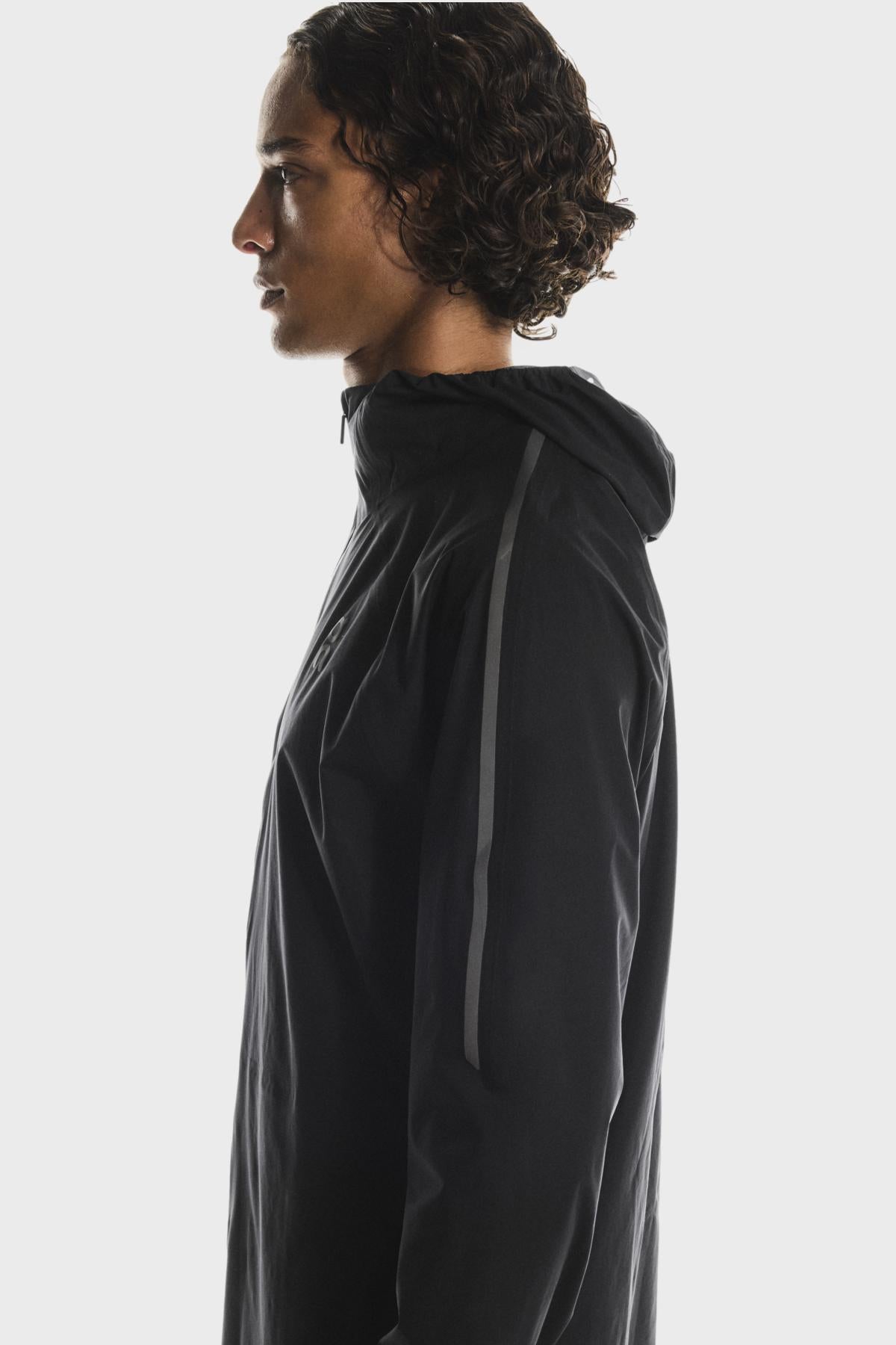 オン - パフォーマンス T