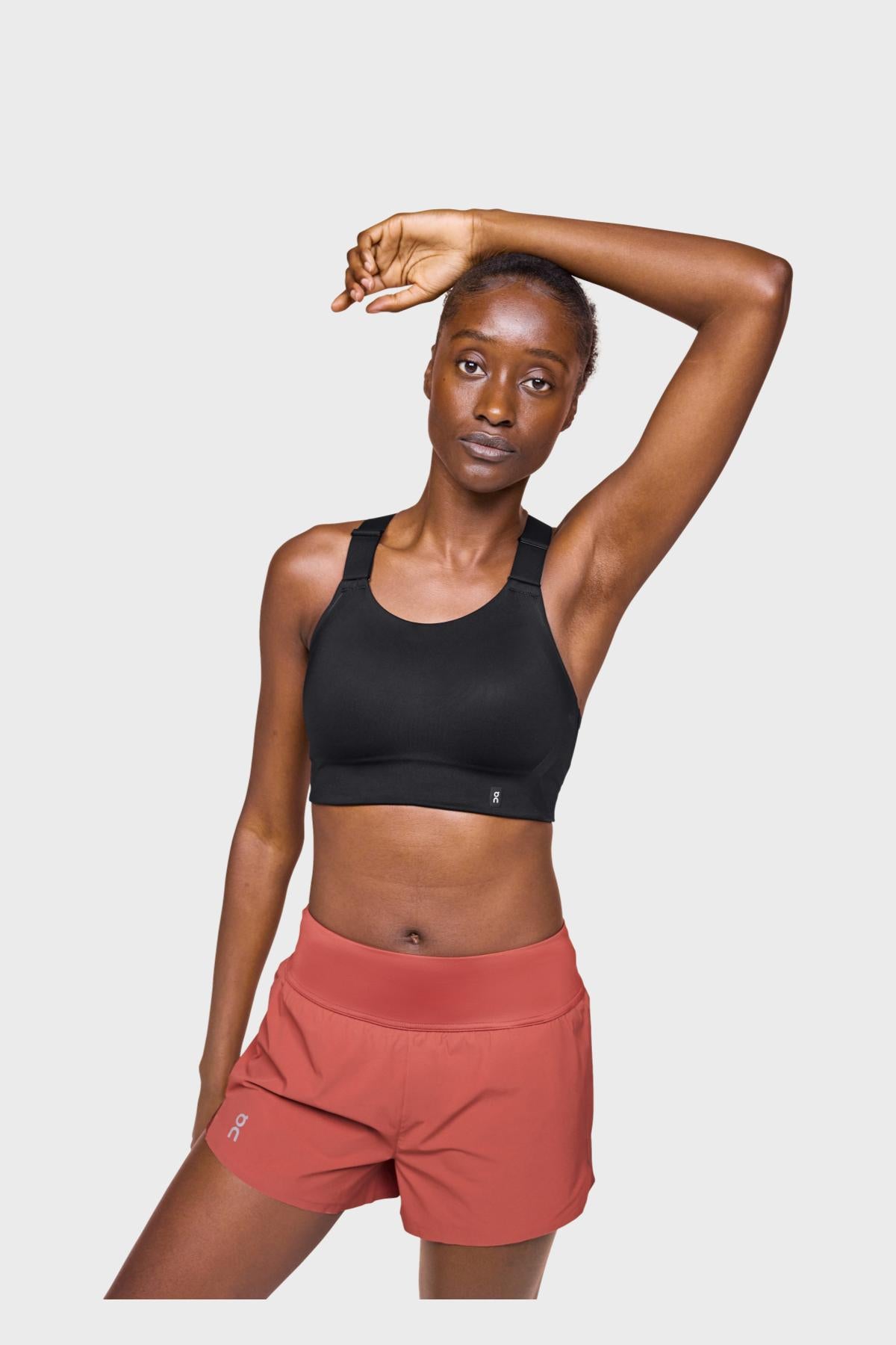 On W - Performance Flex Bra