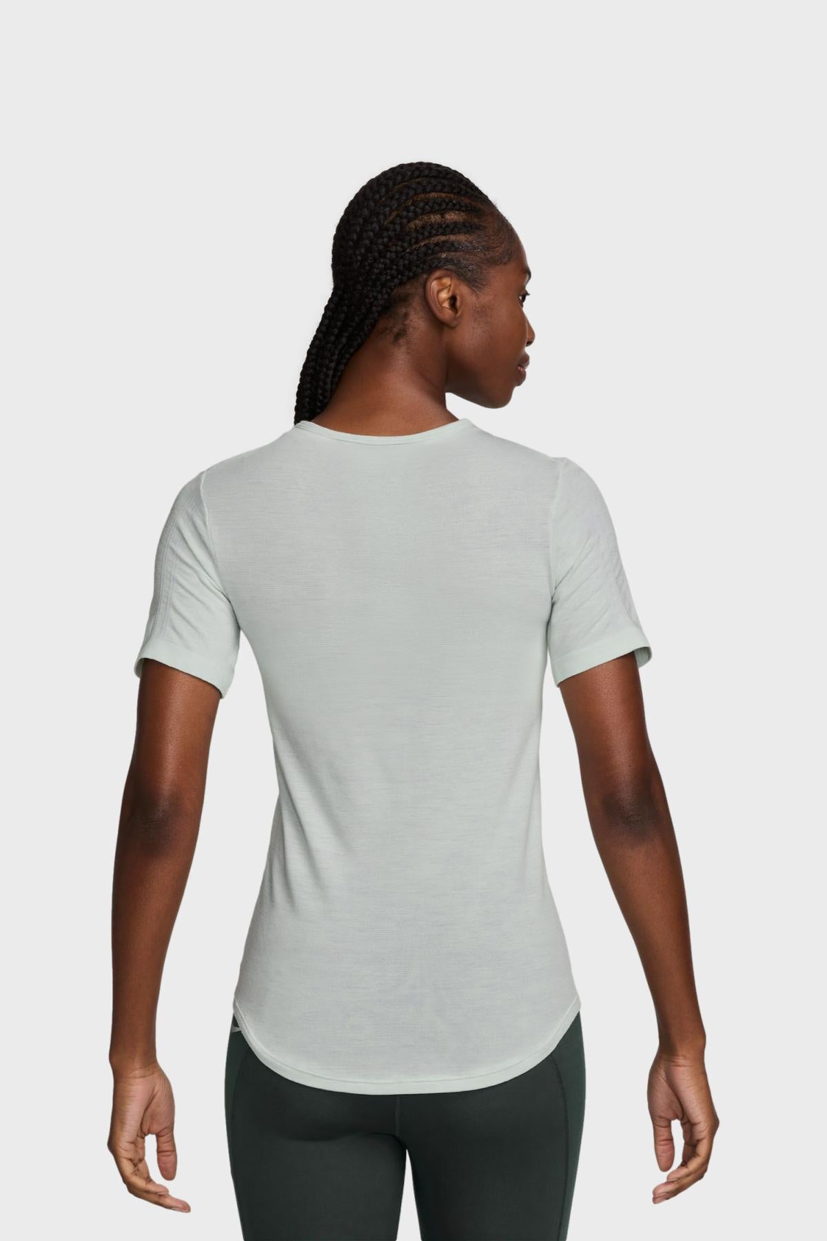 W Dri-FIT SWIFT WOOL