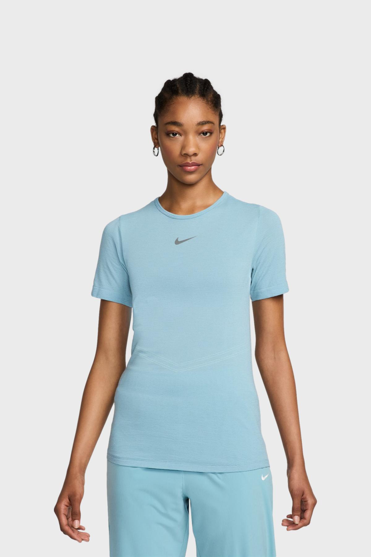 W Dri-FIT SWIFT WOOL