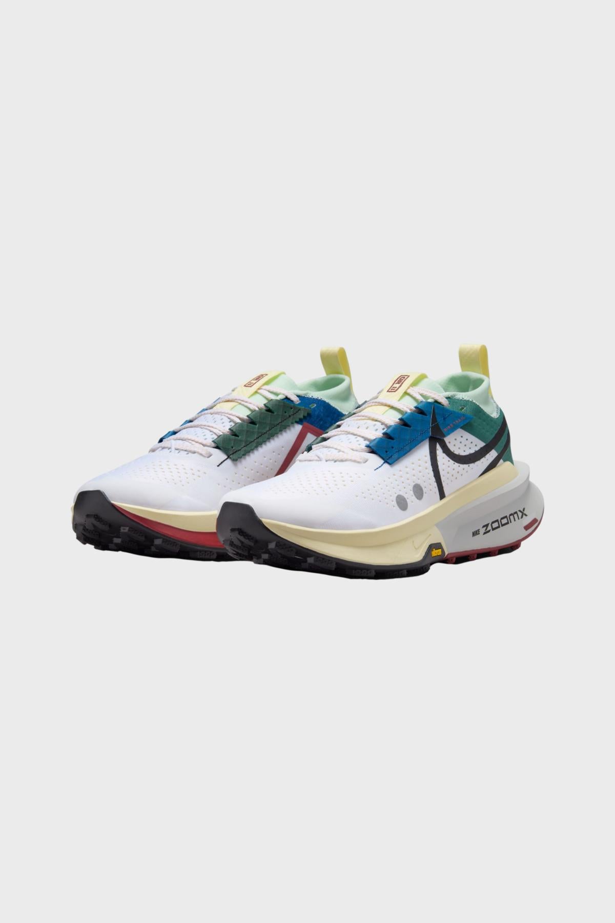 W ZOOMX ZEGAMA TRAIL 2
