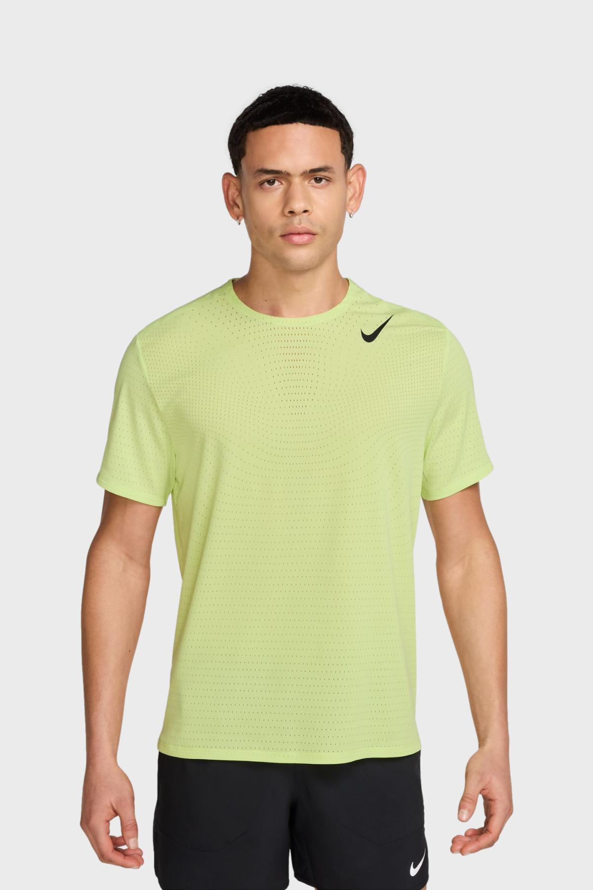 Nike - ドライ FIT トレイル T シャツ