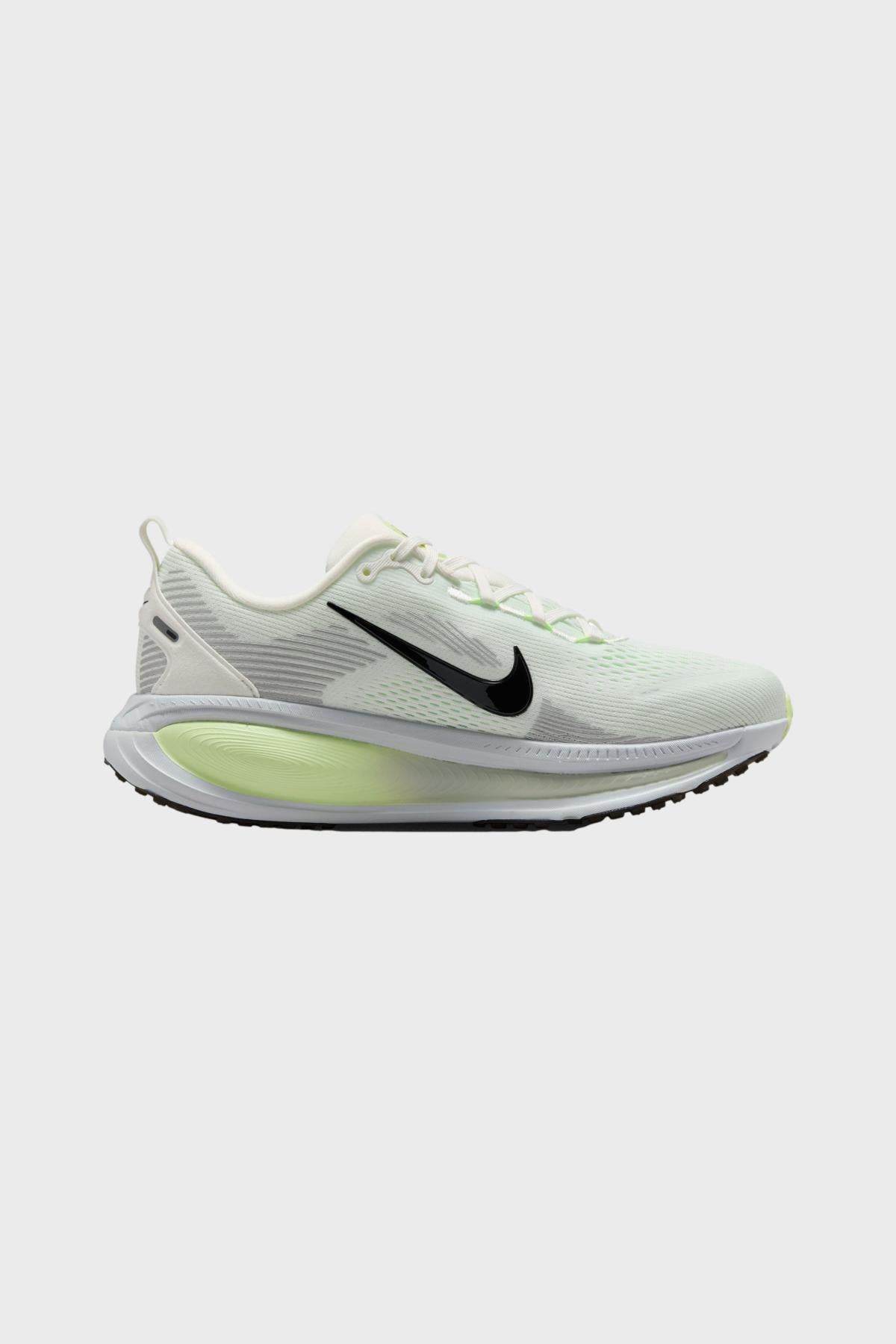 Nike W - VOMERO 18