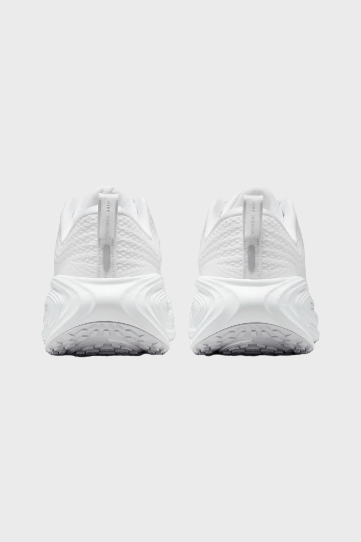 Vomero Plus