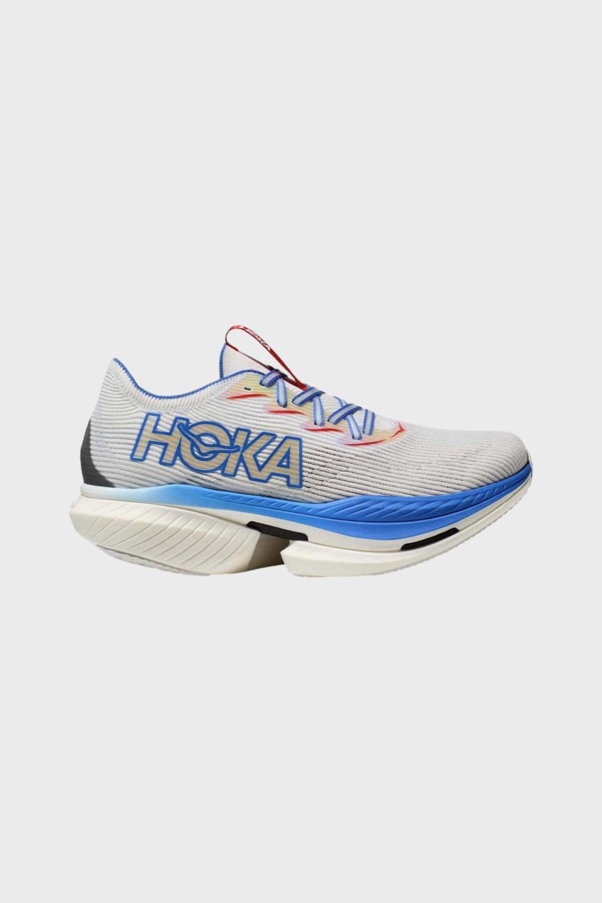 HOKA  -  CIELO X1