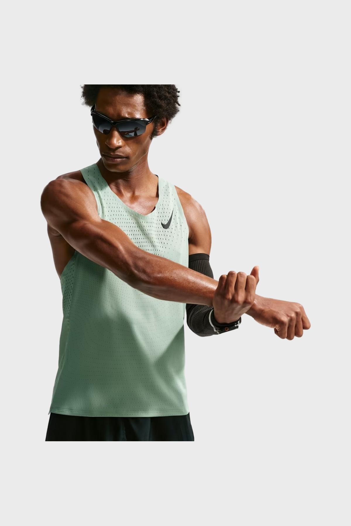 Dri-FIT ADV AeroSwift Singlet