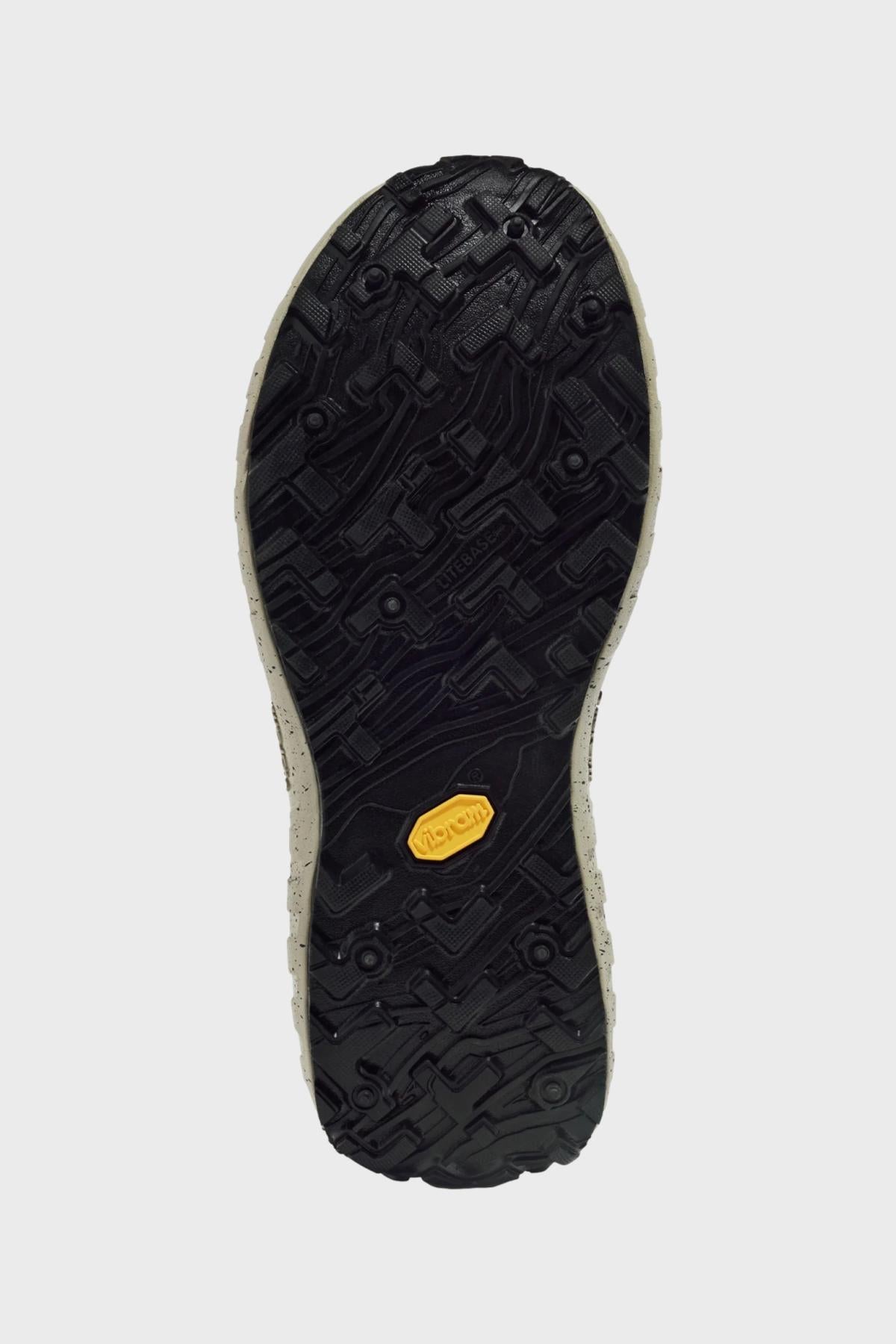 001 RZ