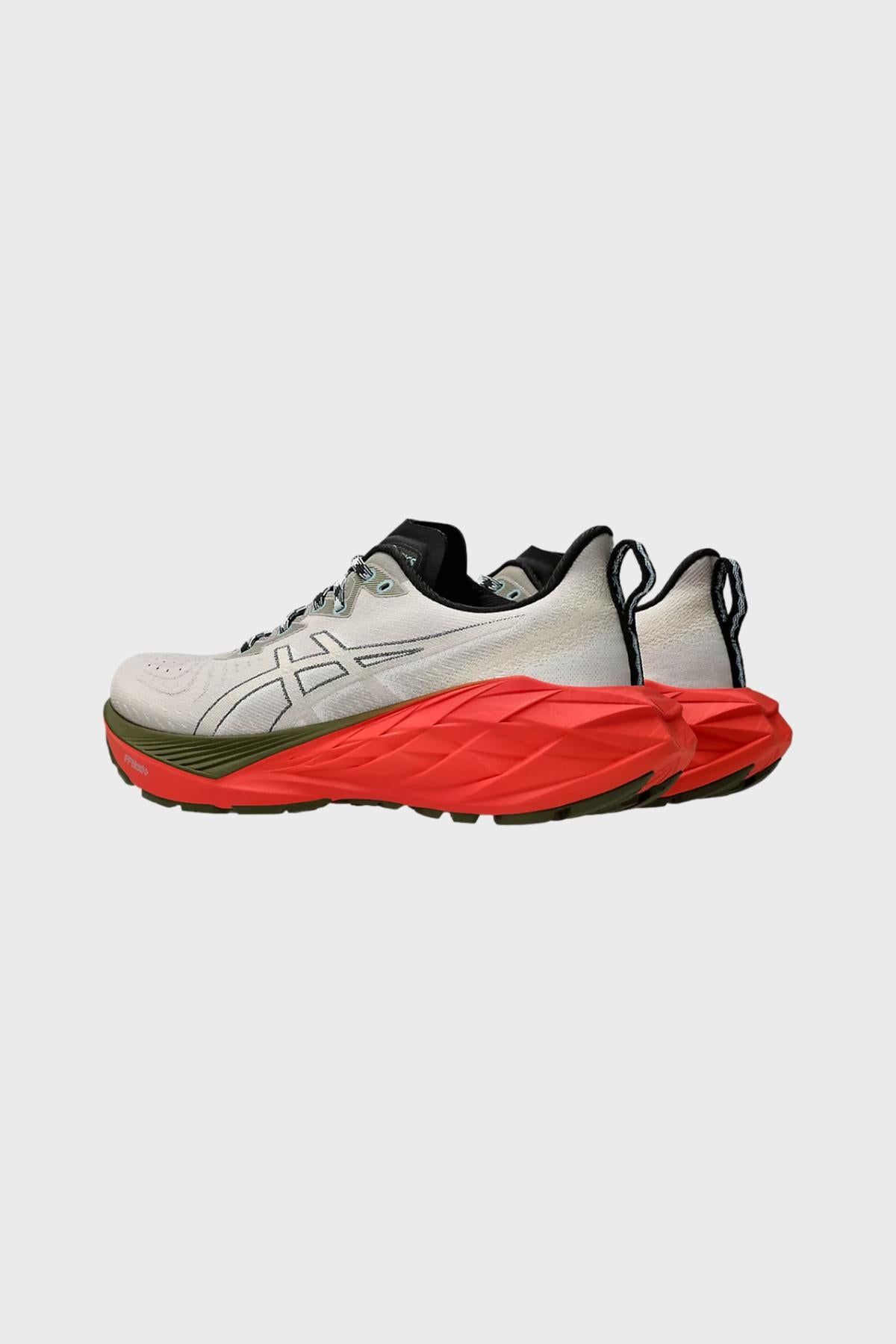 ASICS - NOVABLAST 4 TR