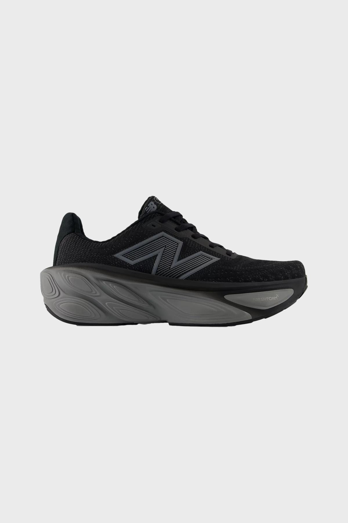 NEW BALANCE - フレッシュ フォーム X モア v4