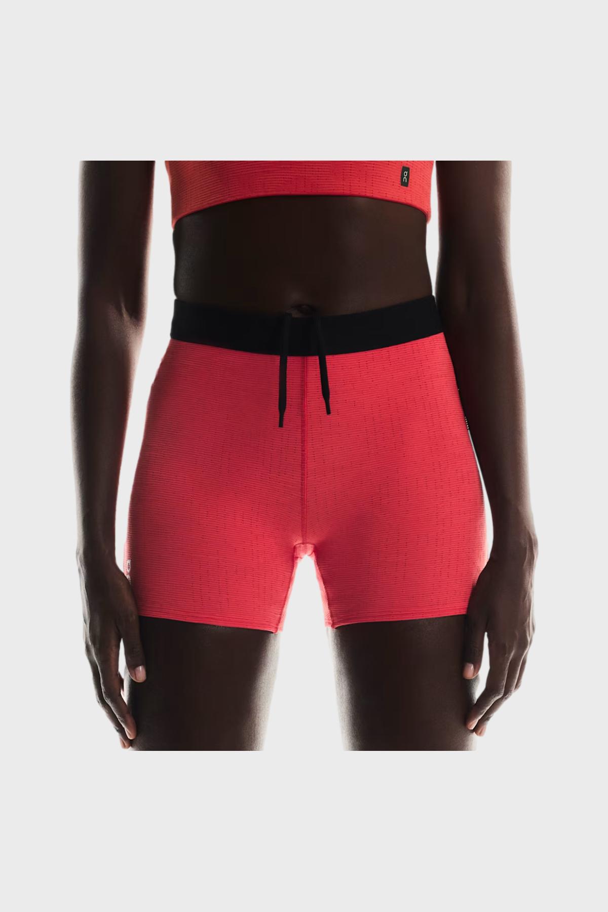 ON W - Pace Tights Short