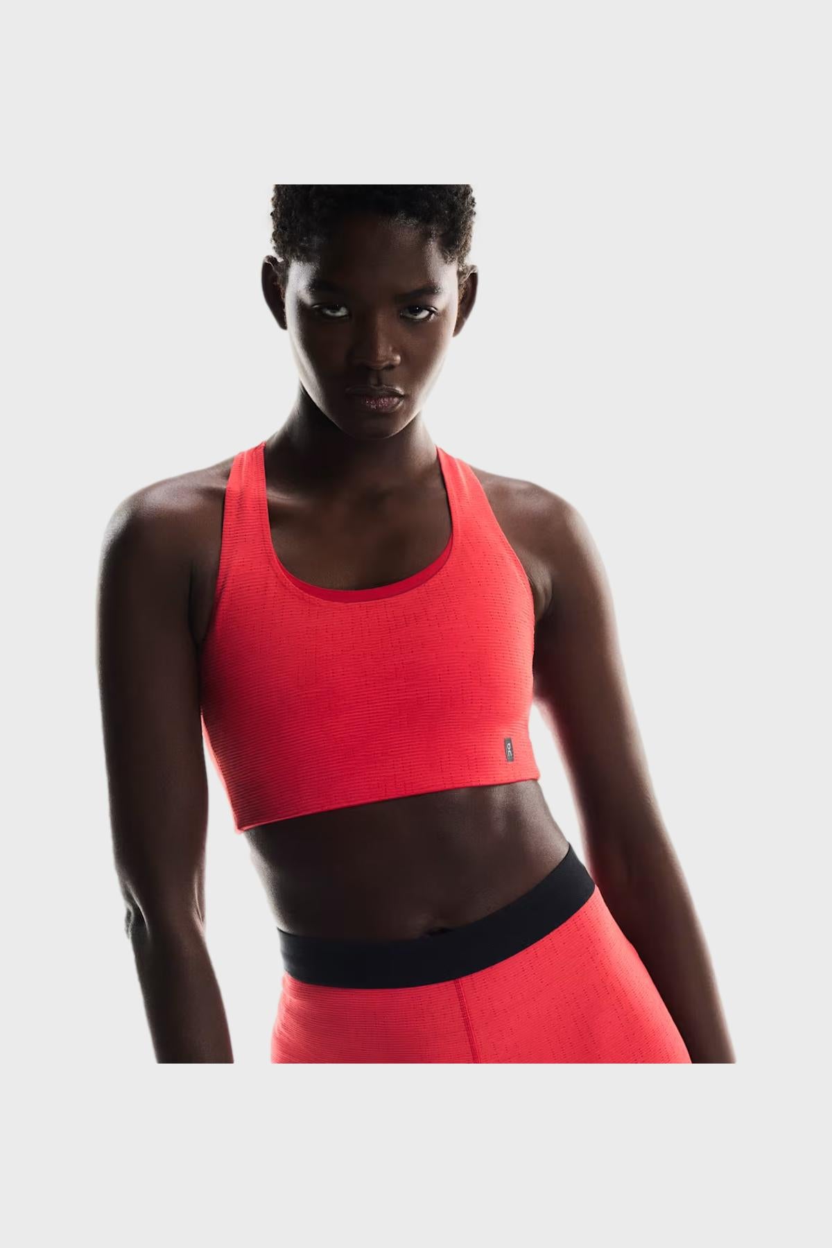 On W - Pace Pocket Bra