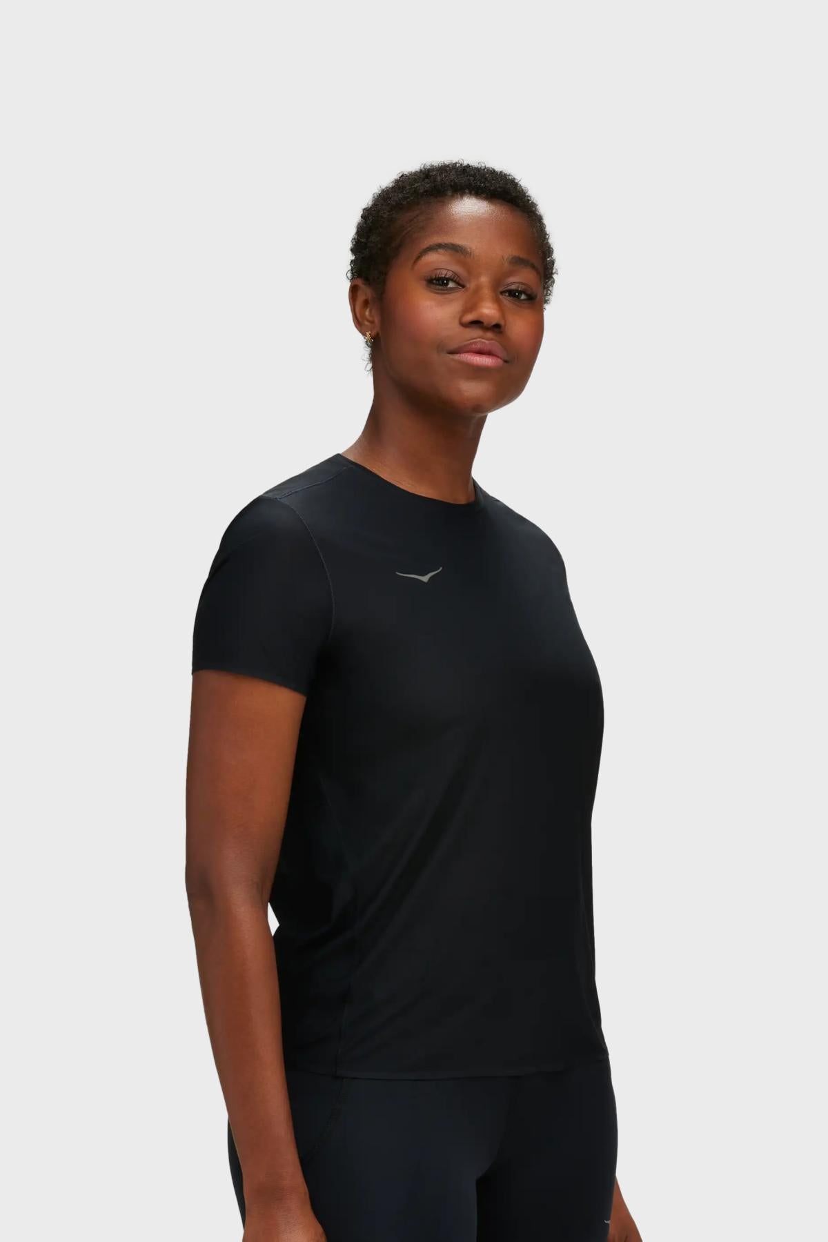 HOKA  W - AIROLITE RUN SHORT SLEEVE