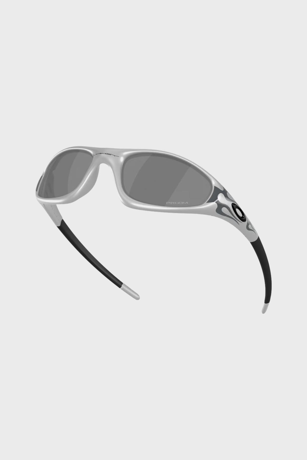 OAKLEY  - STRAIGHT JACKET 99