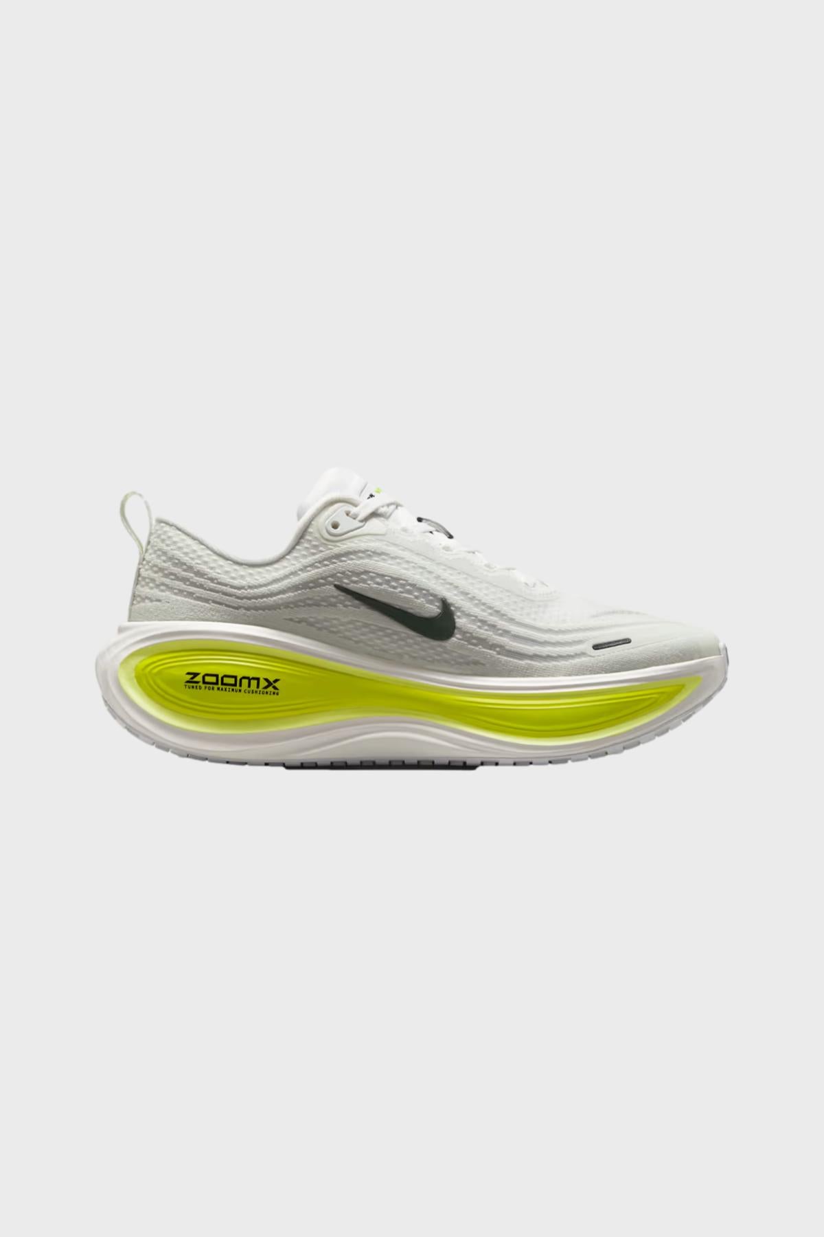 Nike W - VOMERO PLUS