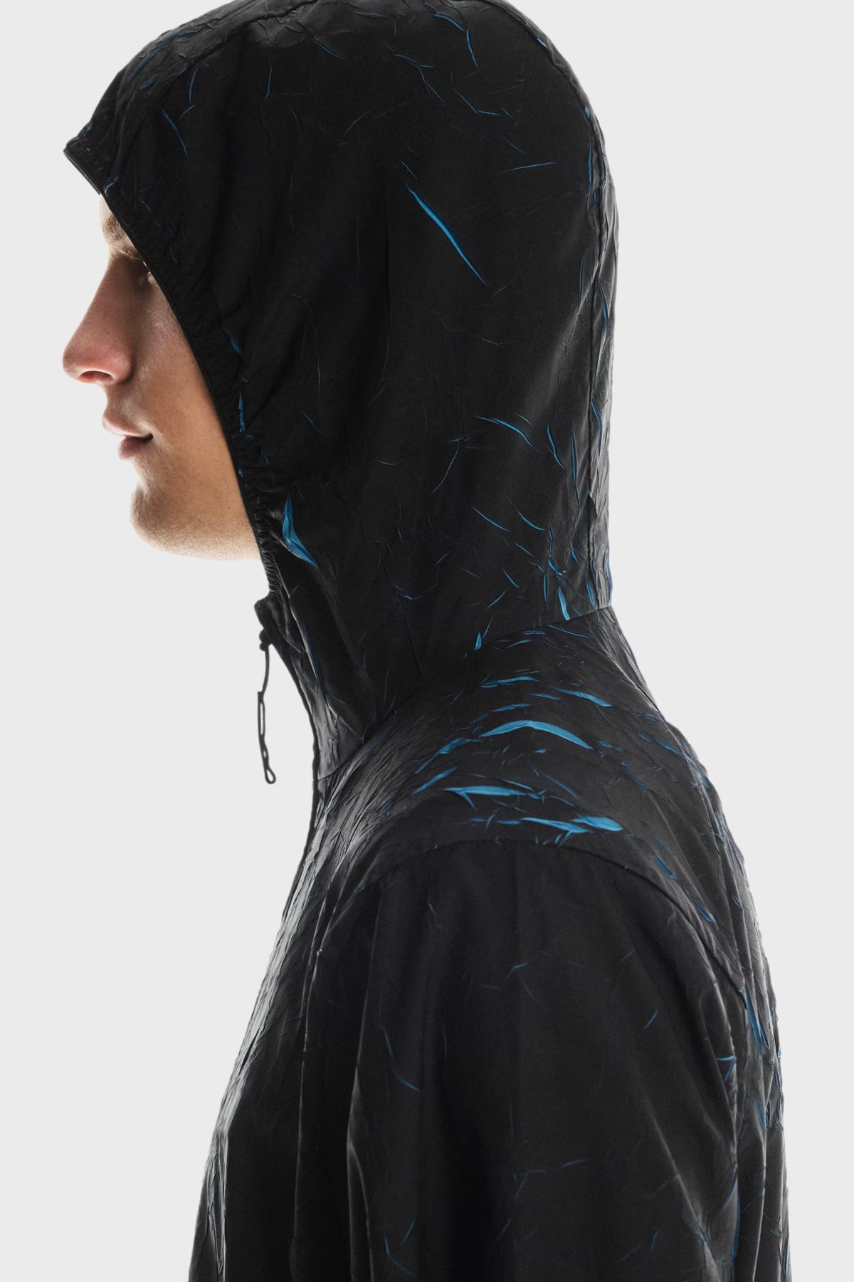 オンゼロジャケット