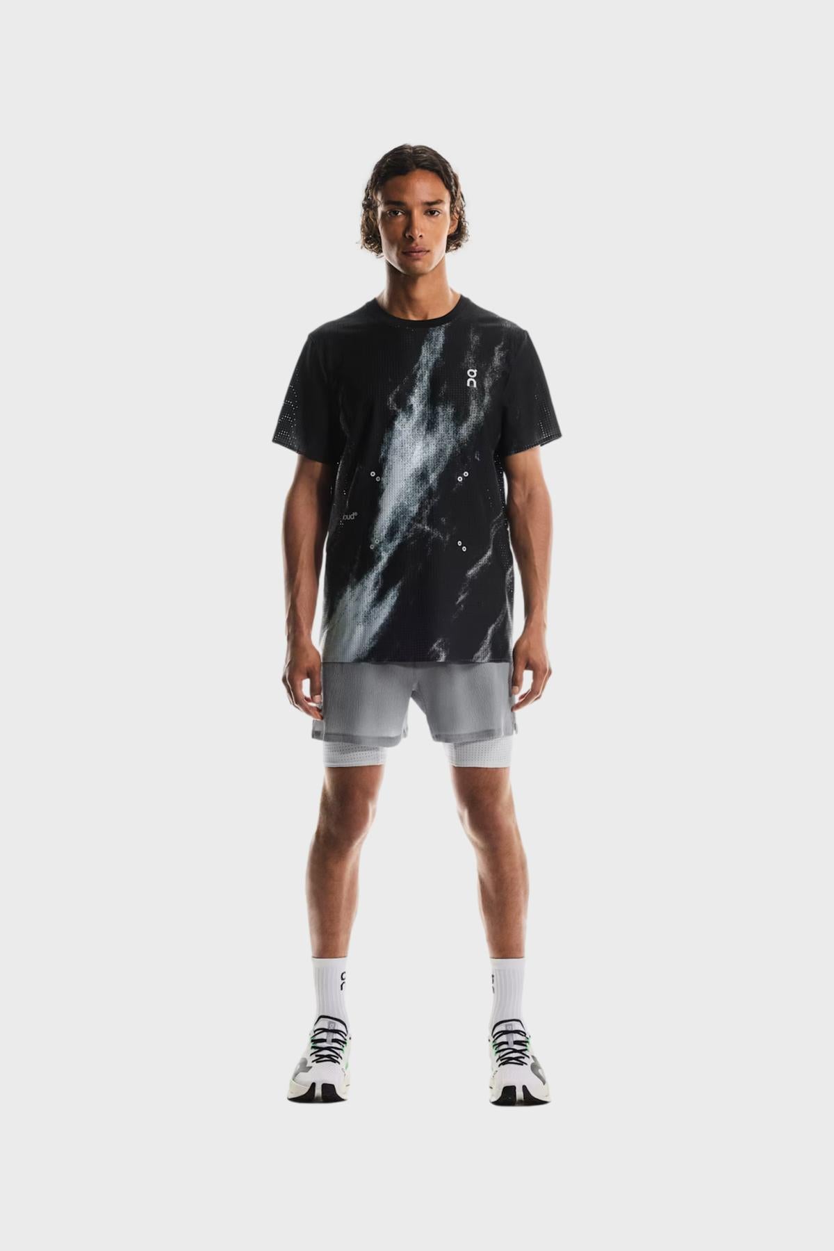 オン - ウルトラ ショートパンツ