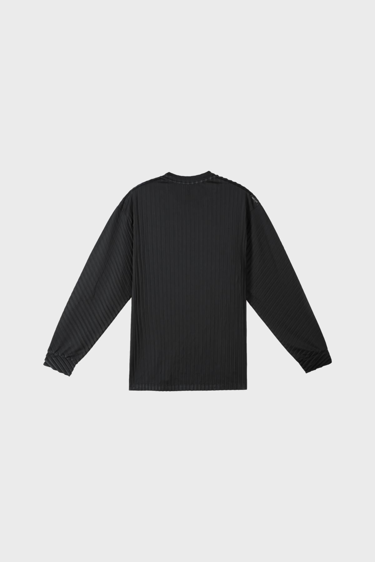 AuraLite™ Pleated Long Tee