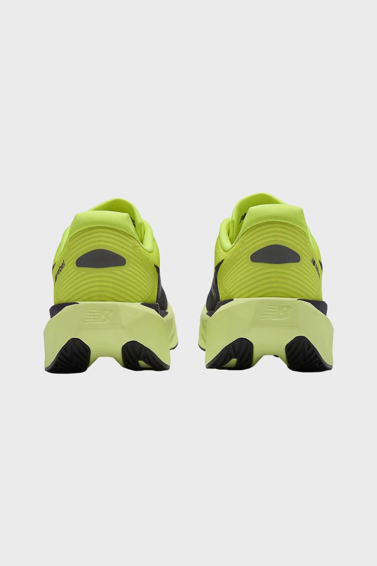 New Balance - FUELCELL REBEL V5