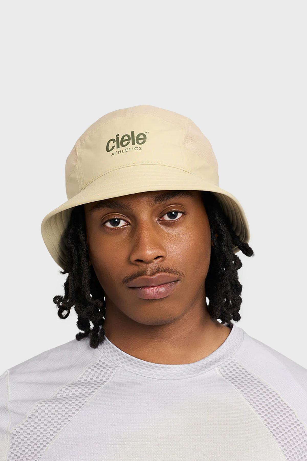 シエレ - ゴーキャップセンチュリー