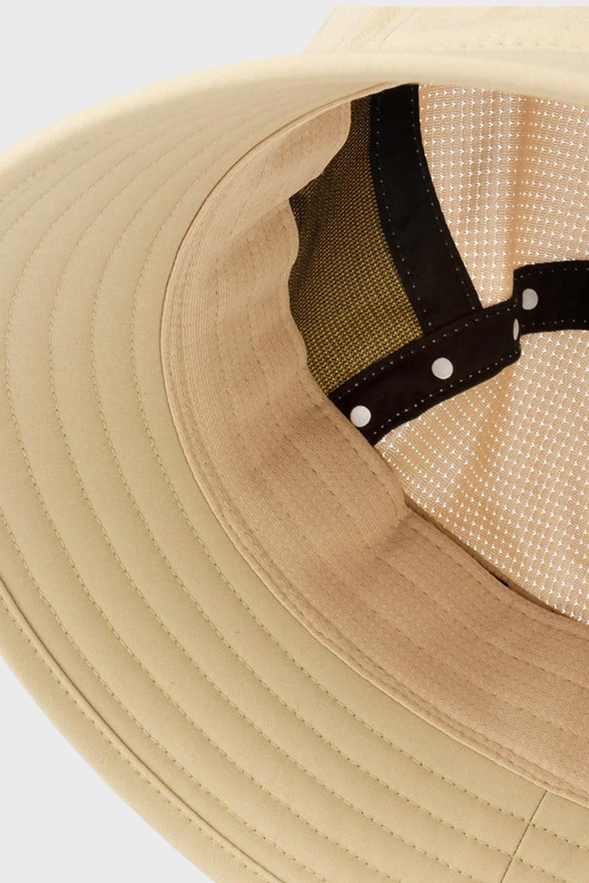 シエレ - ゴーキャップセンチュリー