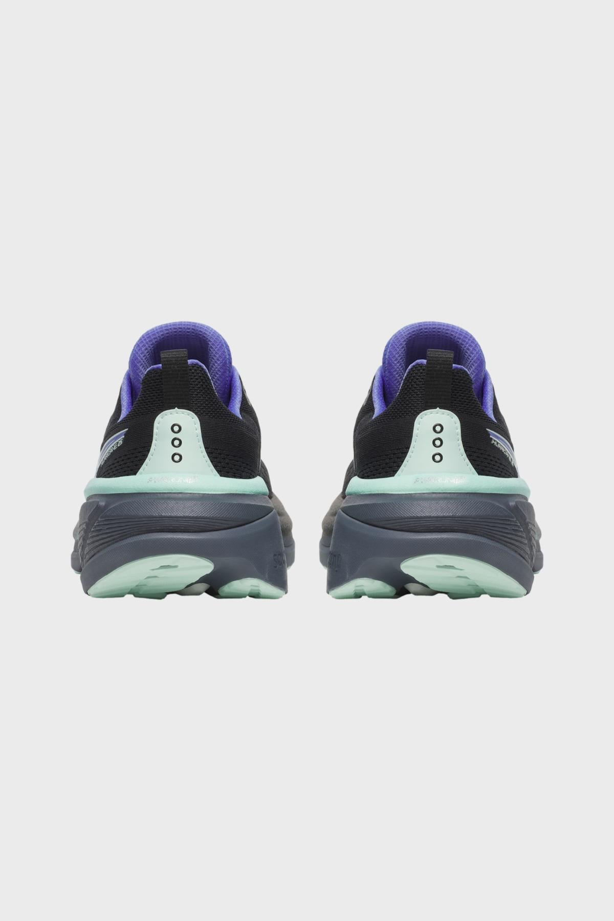 サッカニー W - ハリケーン 24