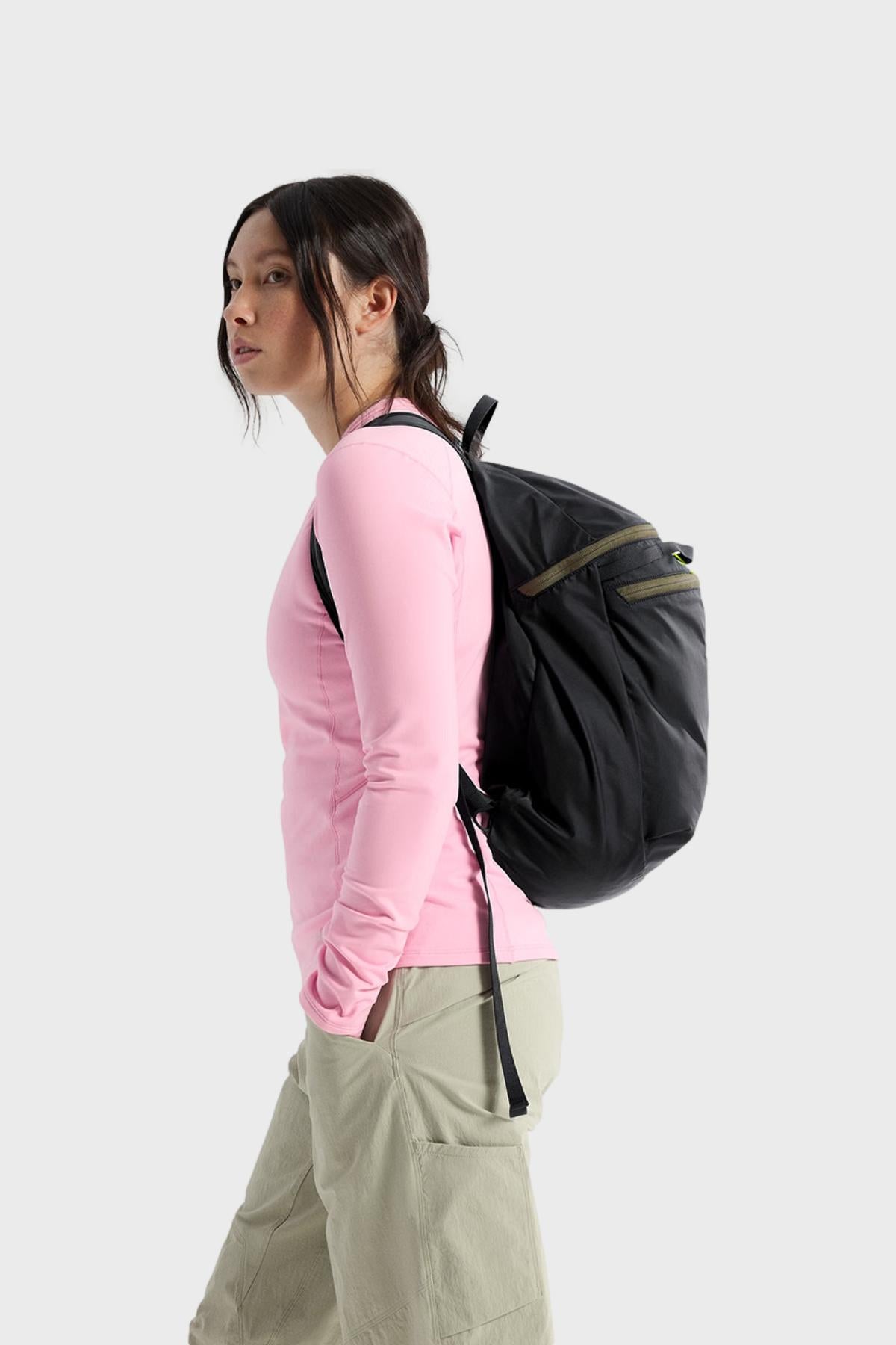 アークテリクス - ヘリアド 10L バックパック