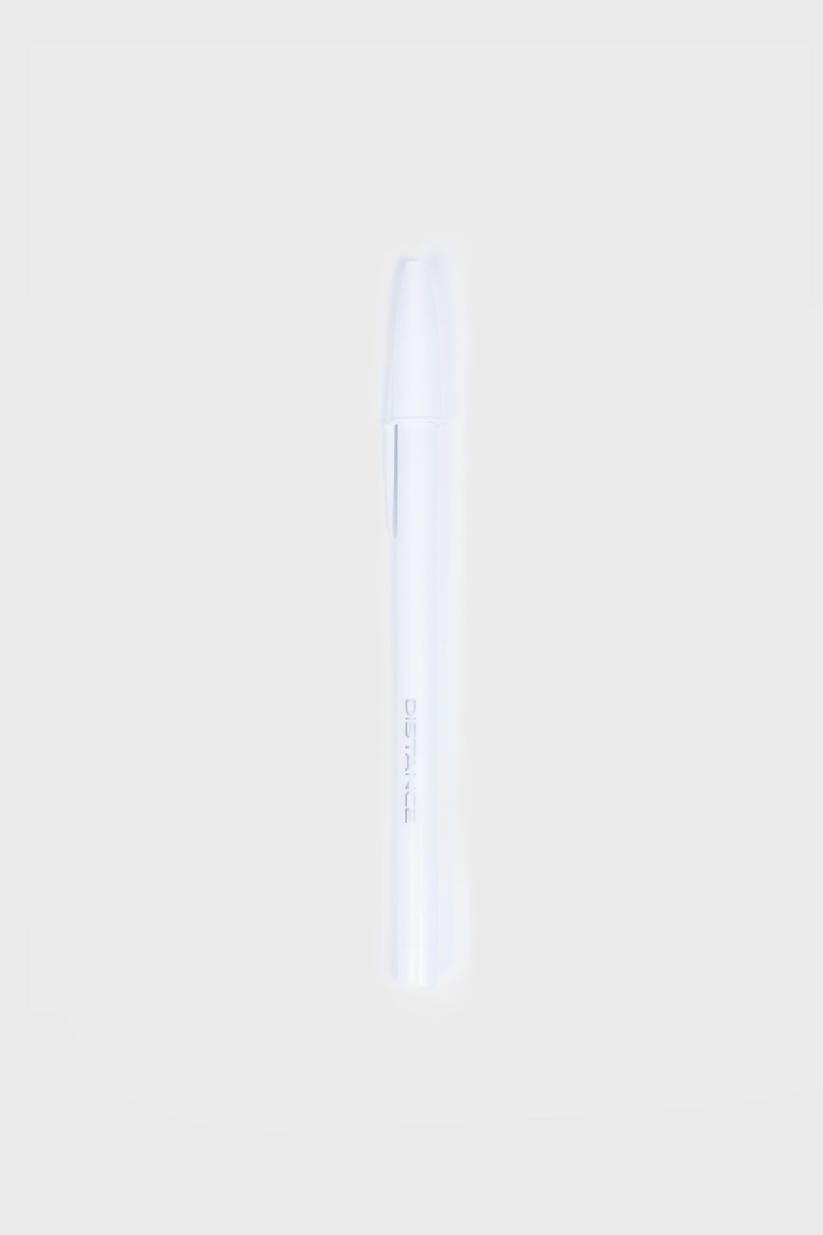 Distance x BIC - pen