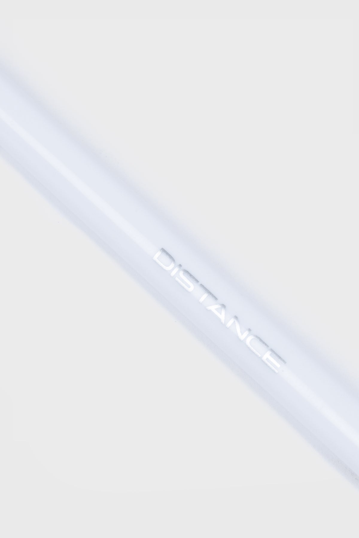 Distance x Bic - pen