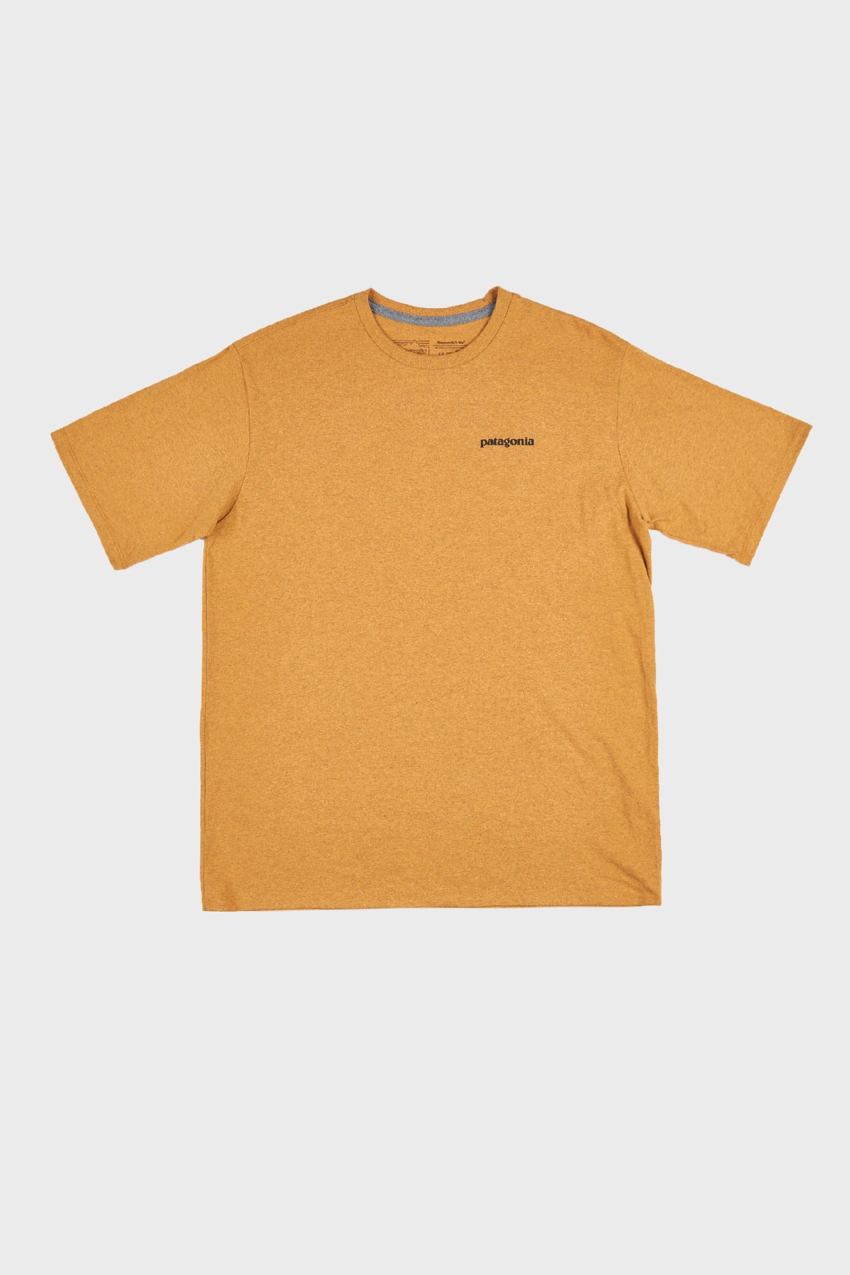 patagonia - P-6 logo Responsibili-Tee